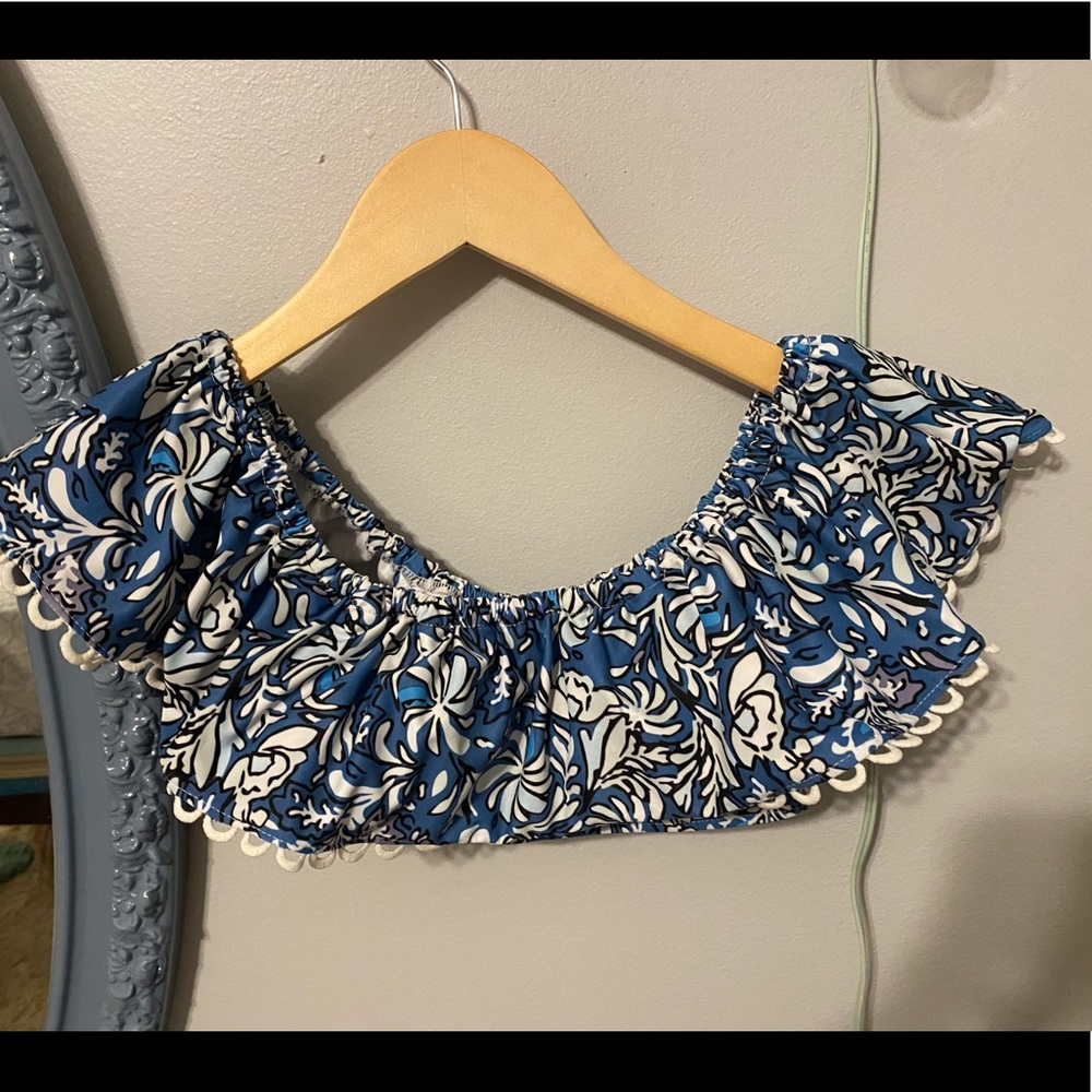 Swim top!